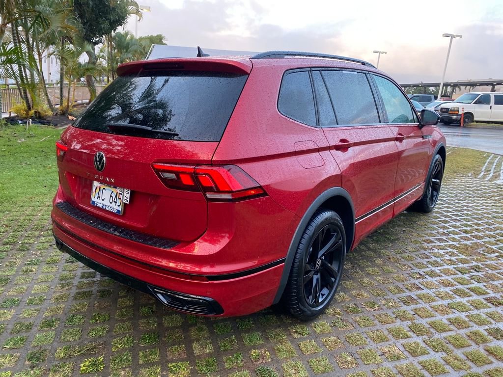 Used 2024 Volkswagen Tiguan SE R-Line image 7