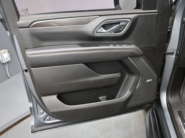Used 2021 GMC Yukon AT4 w/ Technology Package image 12