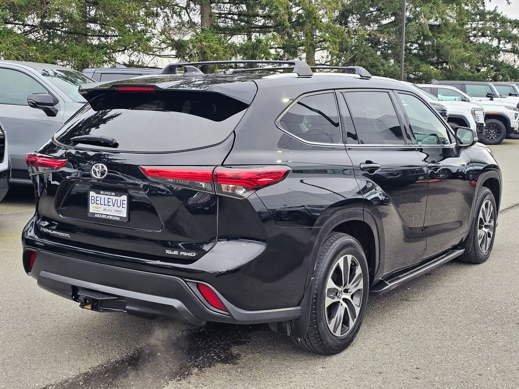 Used 2022 Toyota Highlander XLE image 43