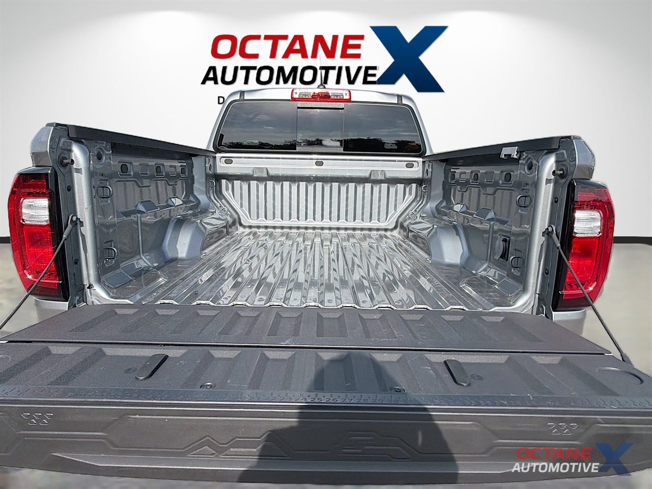 Used 2023 GMC Canyon Elevation w/ Elevation Premium Package AWD/4WD image 24