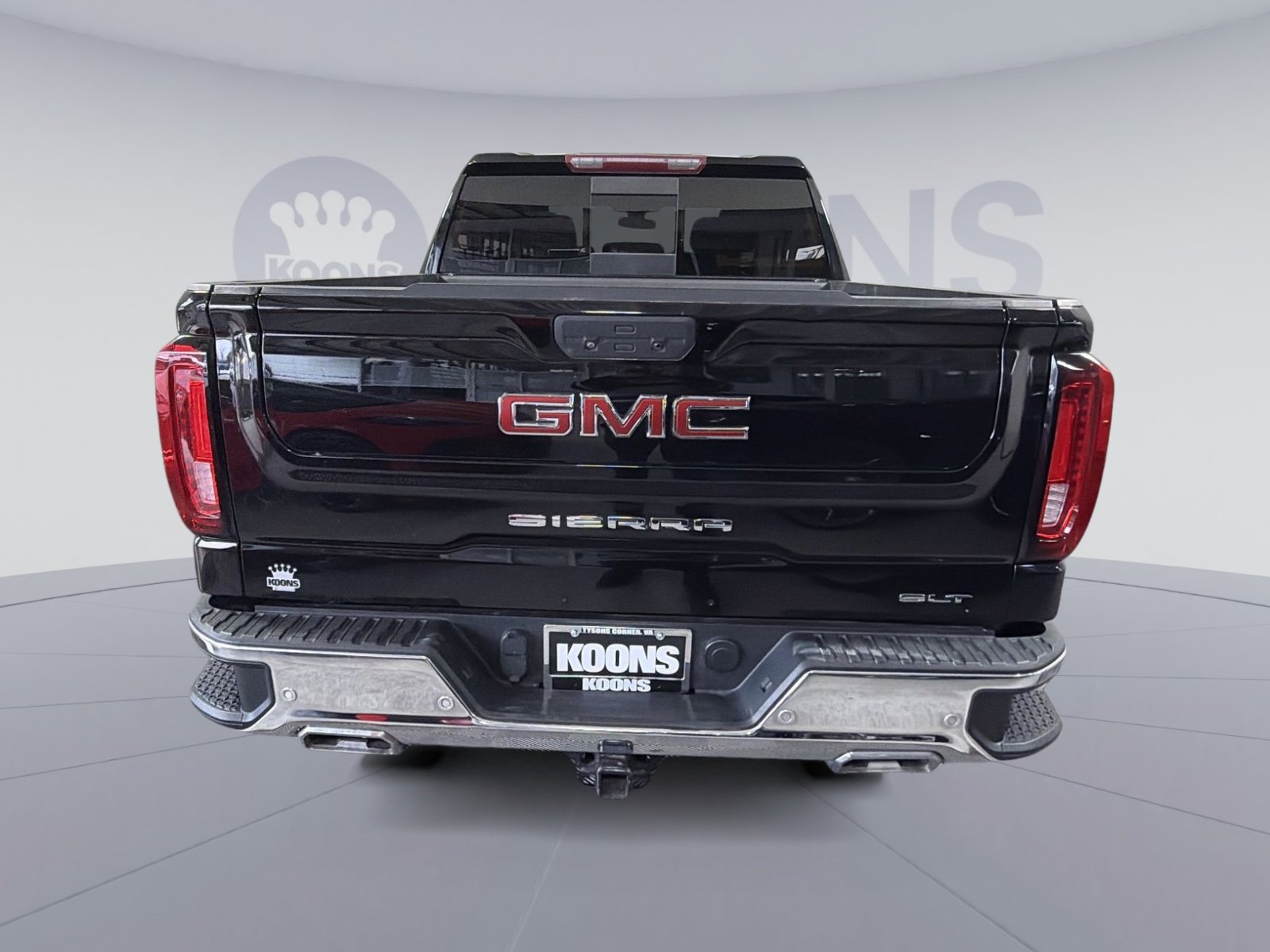 Used 2022 GMC Sierra 1500 SLT w/ SLT Premium Plus Package image 5