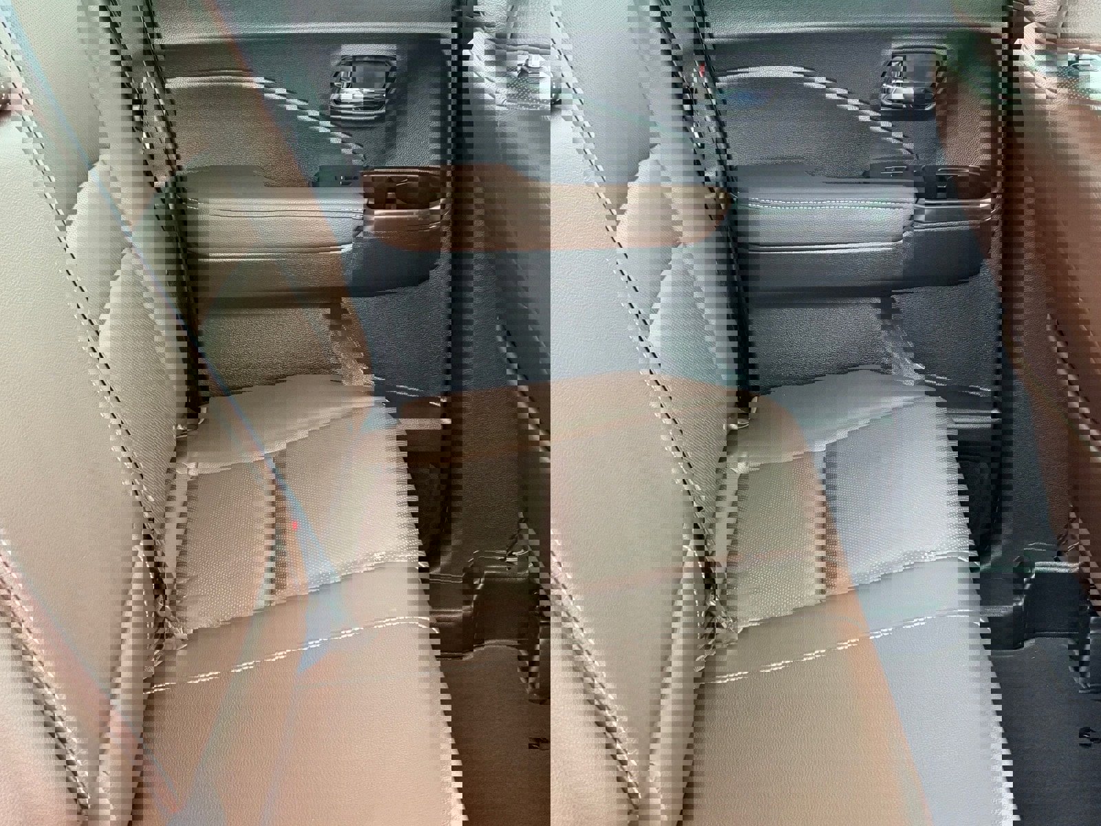 Used 2025 Honda Ridgeline RTL image 11