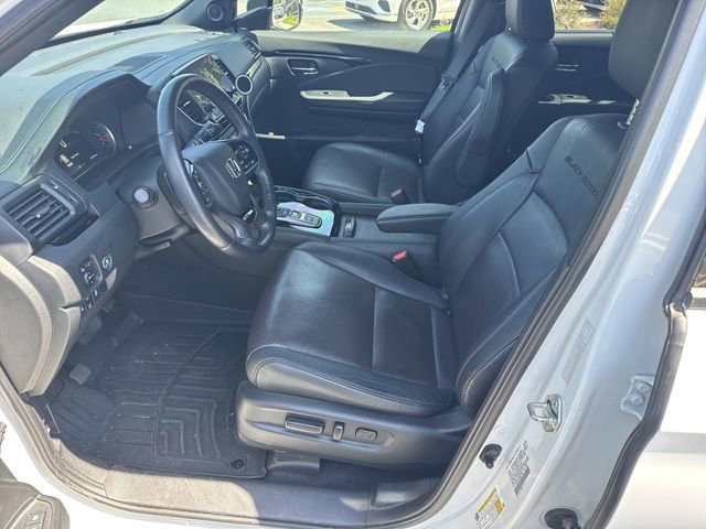 Used 2021 Honda Pilot Black Edition image 9