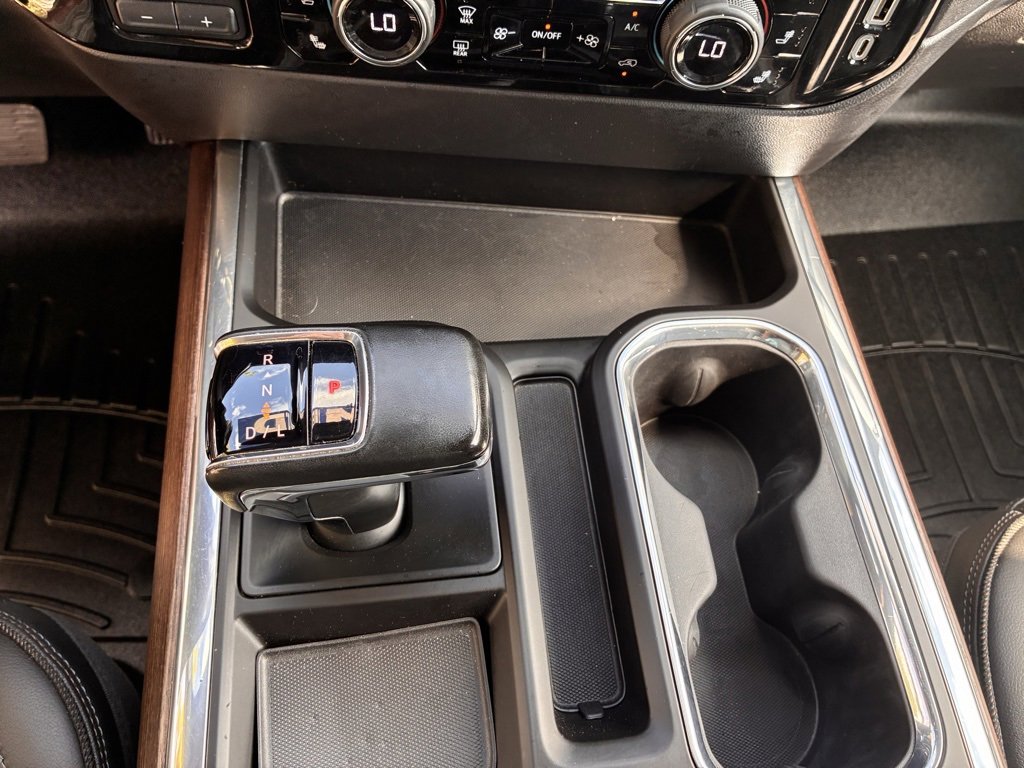 Used 2023 Chevrolet Silverado 1500 High Country w/ Technology Package image 27