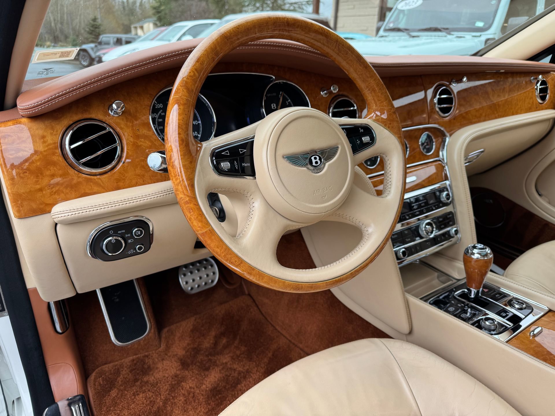 Used 2013 Bentley Mulsanne image 56