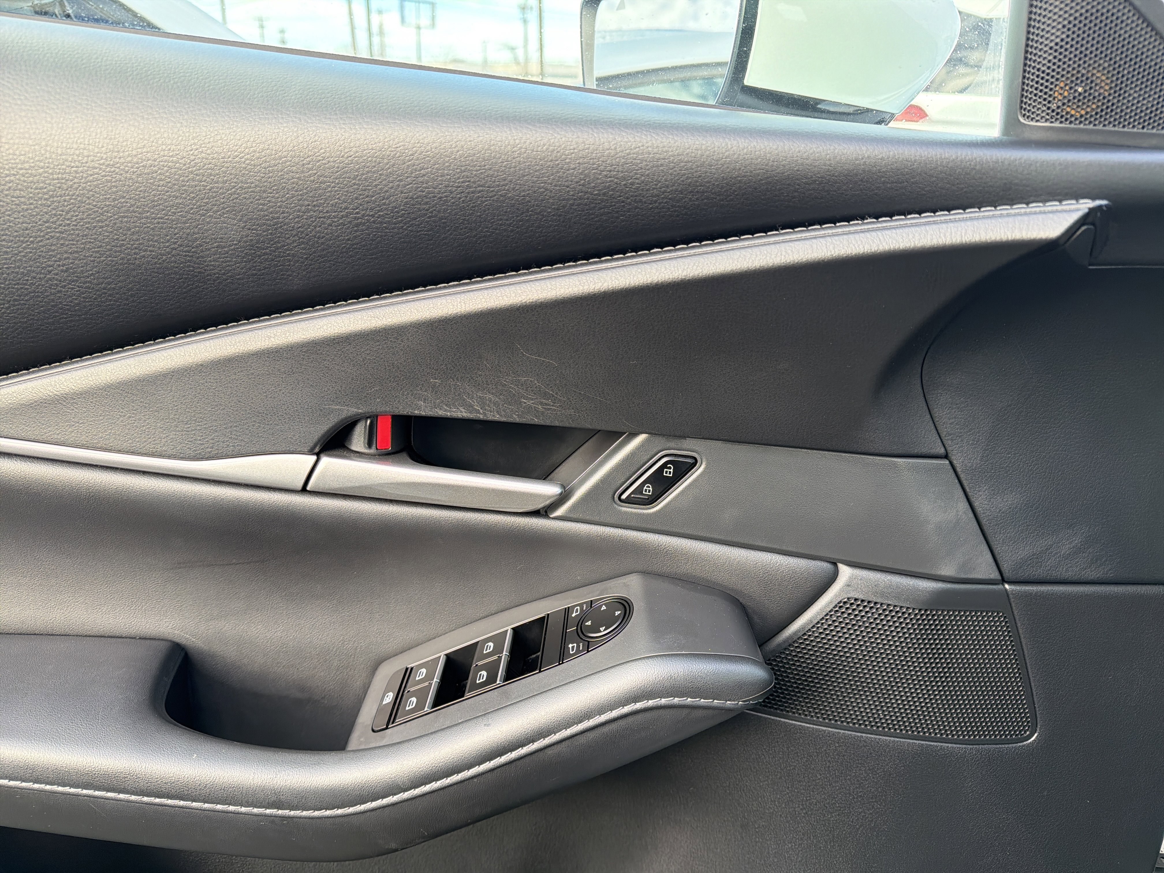 Certified 2022 MAZDA CX-30 AWD 2.5 S w/ Select Package image 13