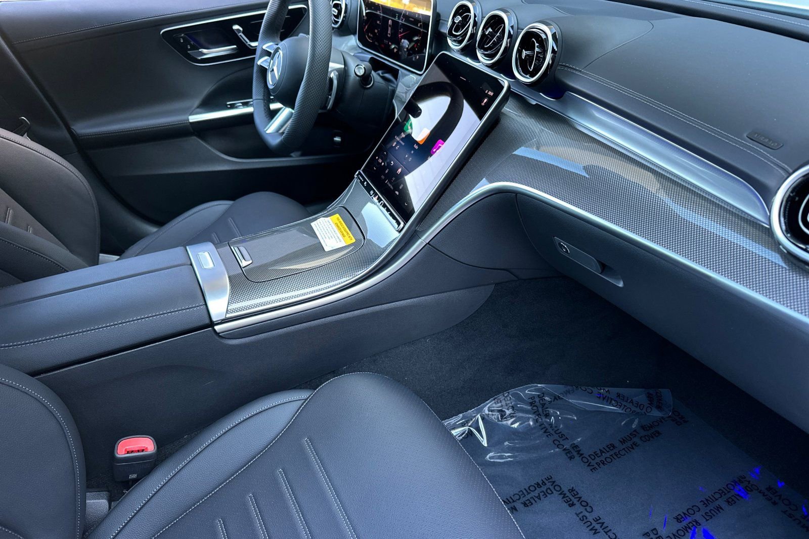 New 2025 Mercedes-Benz C 300 4MATIC Sedan image 9