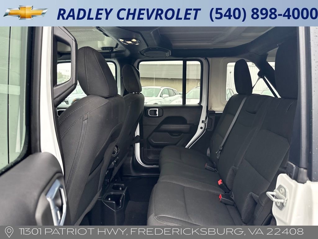 Used 2022 Jeep Wrangler Unlimited Sahara w/ Cold Weather Group image 12