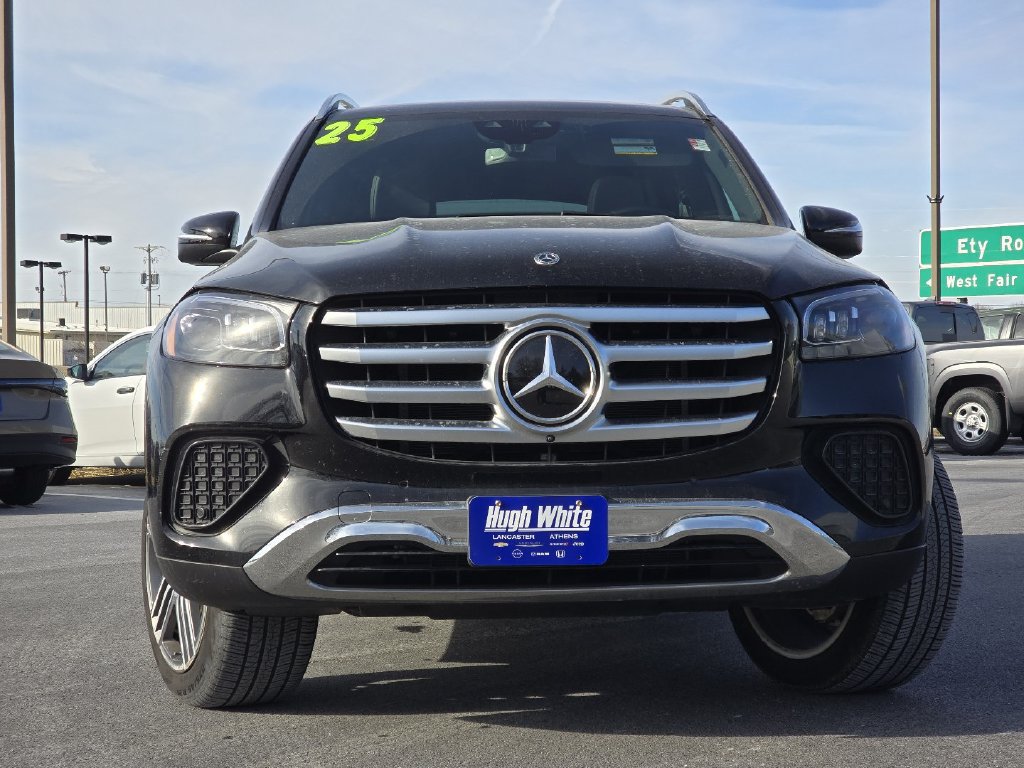 Used 2025 Mercedes-Benz GLS 450 4MATIC image 9