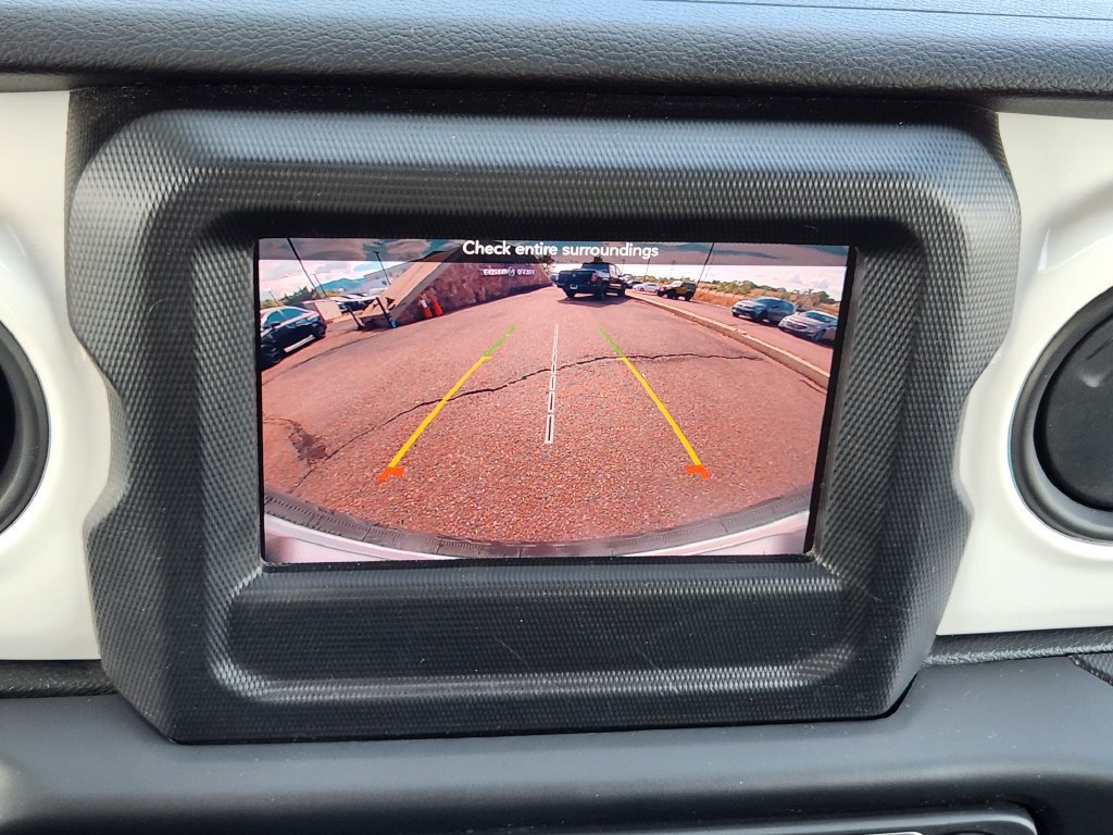 Used 2021 Jeep Wrangler Sport AWD/4WD image 9