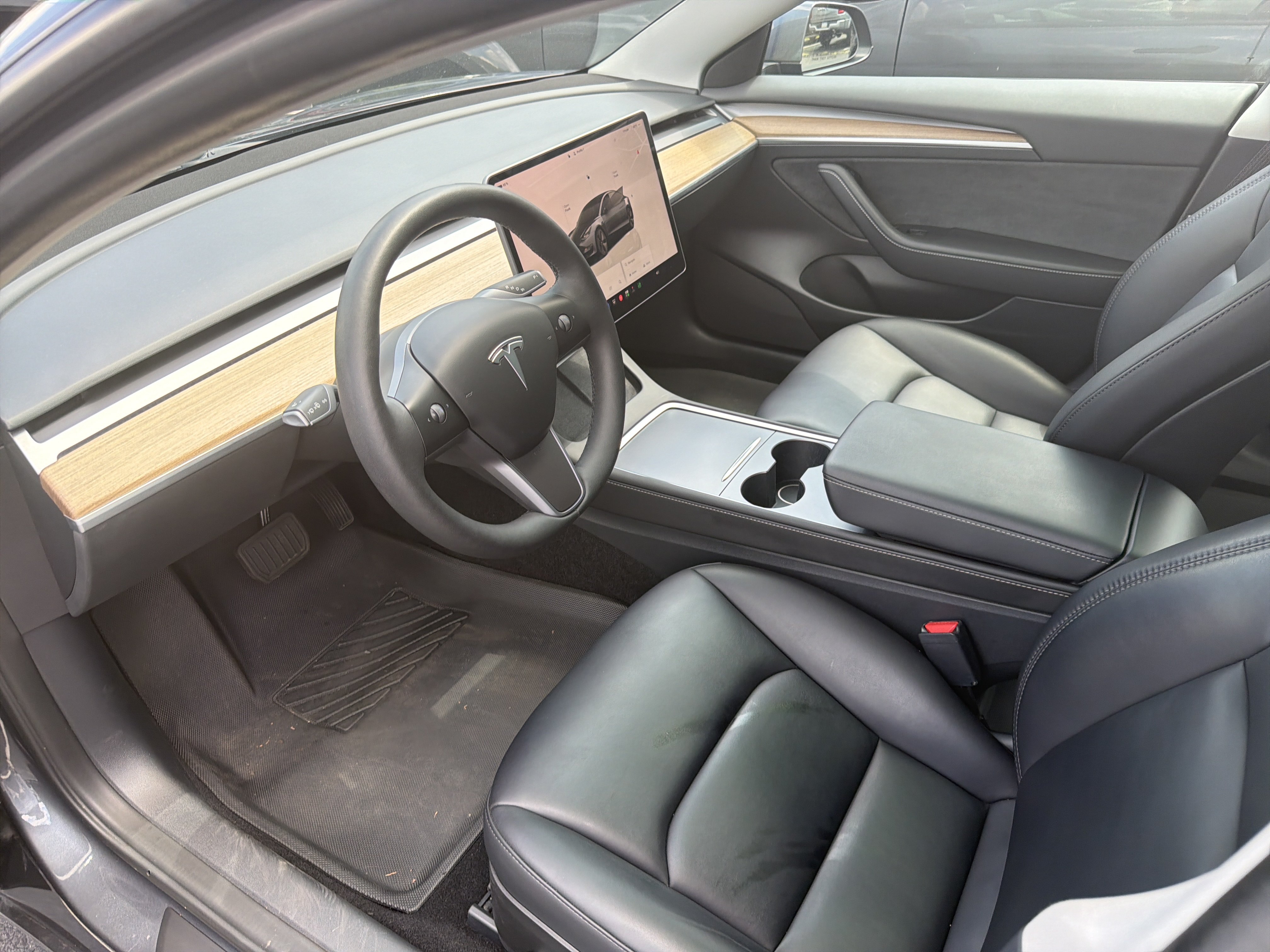 Used 2023 Tesla Model 3 Standard Range RWD image 17
