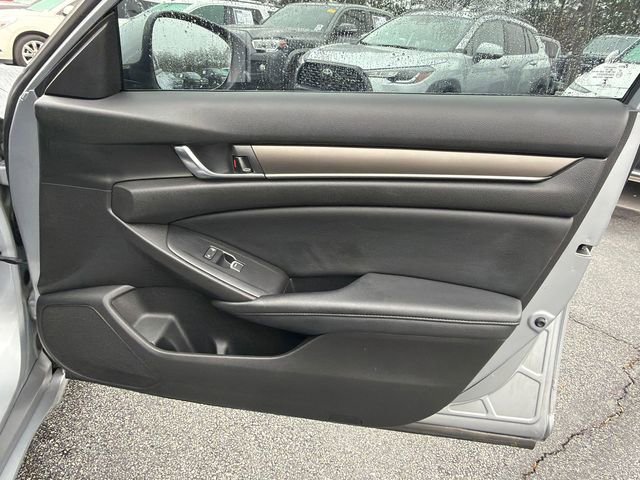 Used 2021 Honda Accord Hybrid image 14