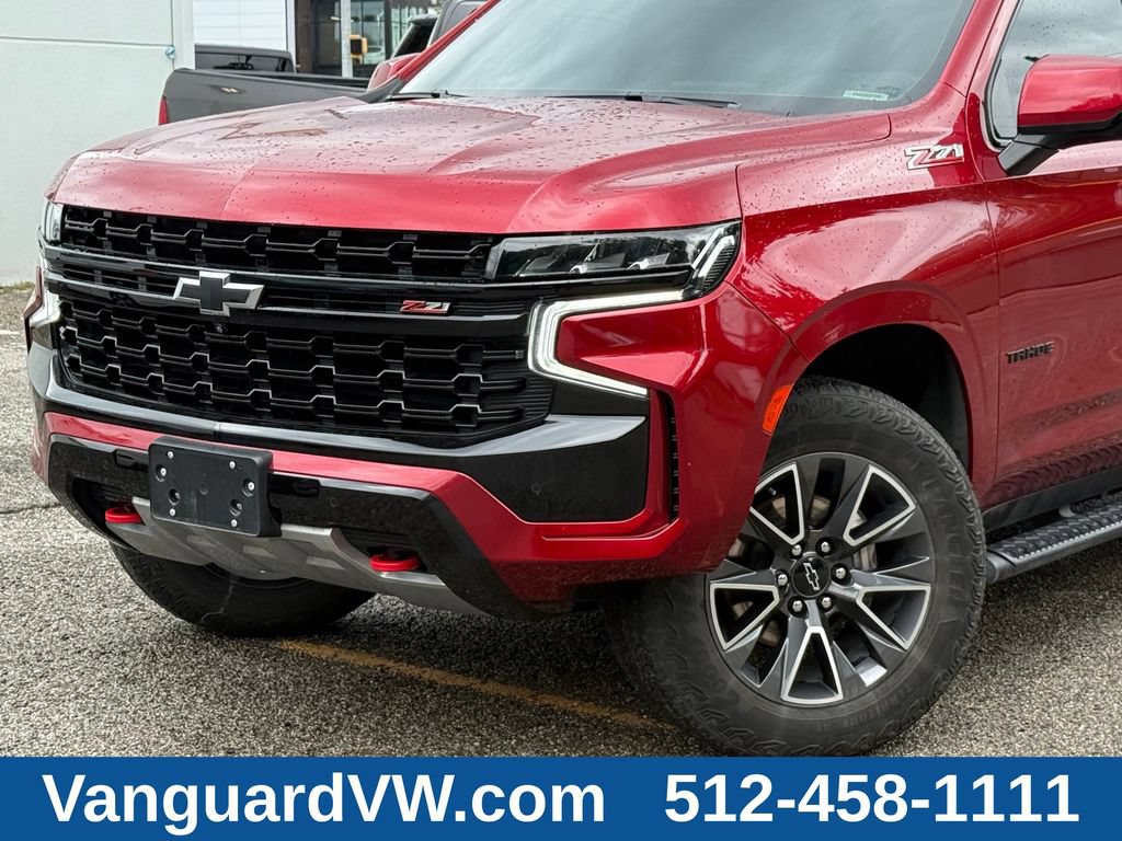 Used 2023 Chevrolet Tahoe Z71 w/ Luxury Package AWD/4WD image 2