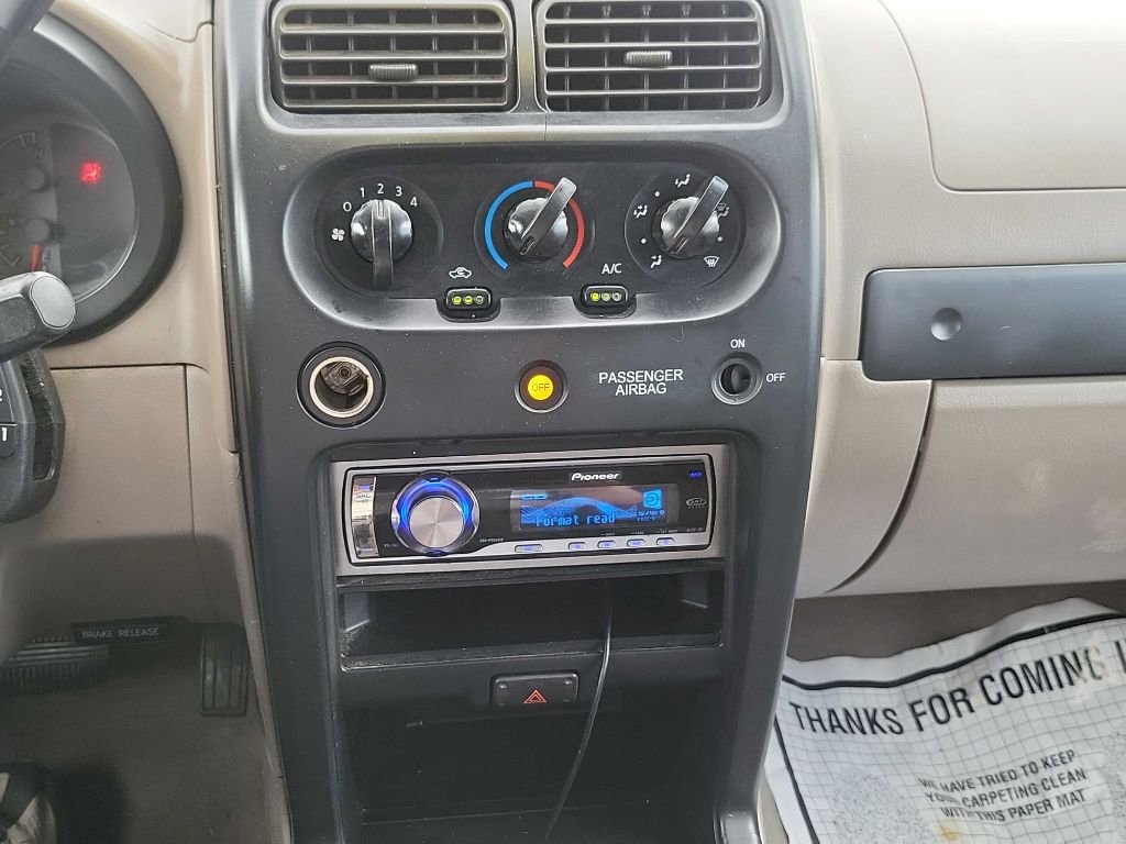 Used 2003 Nissan Frontier XE w/ Value Truck Pkg image 14