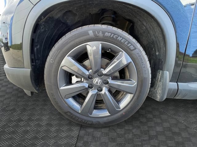 Used 2025 Honda Pilot Sport image 13