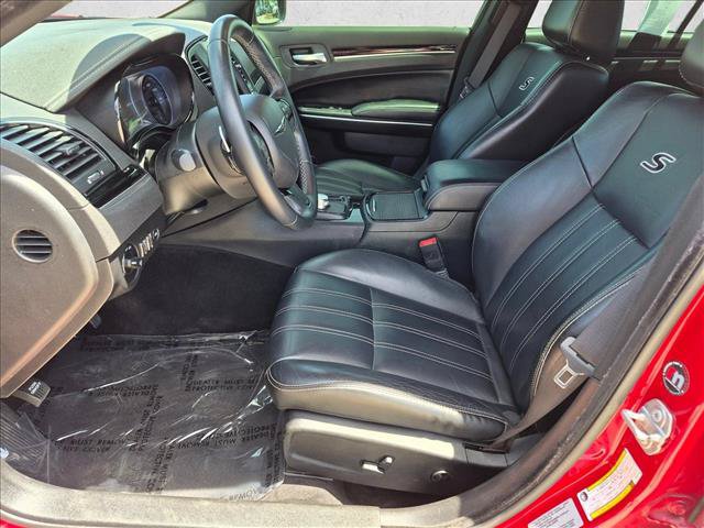 Used 2017 Chrysler 300 S w/ 300S Premium Group AWD/4WD image 17