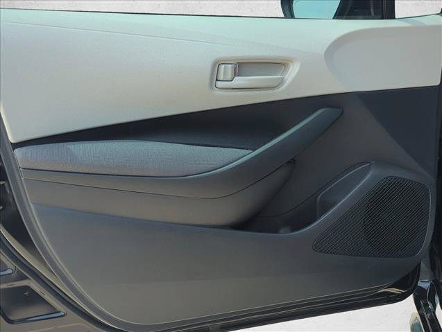 Certified 2025 Toyota Corolla LE w/ Convenience Package FWD image 10