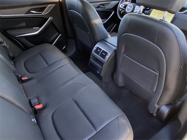Used 2021 Jaguar F-PACE image 22