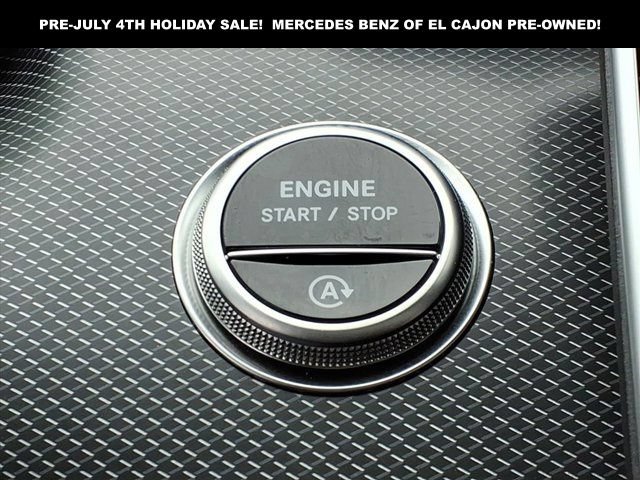 Used 2025 Mercedes-Benz C 300 4MATIC Sedan image 26