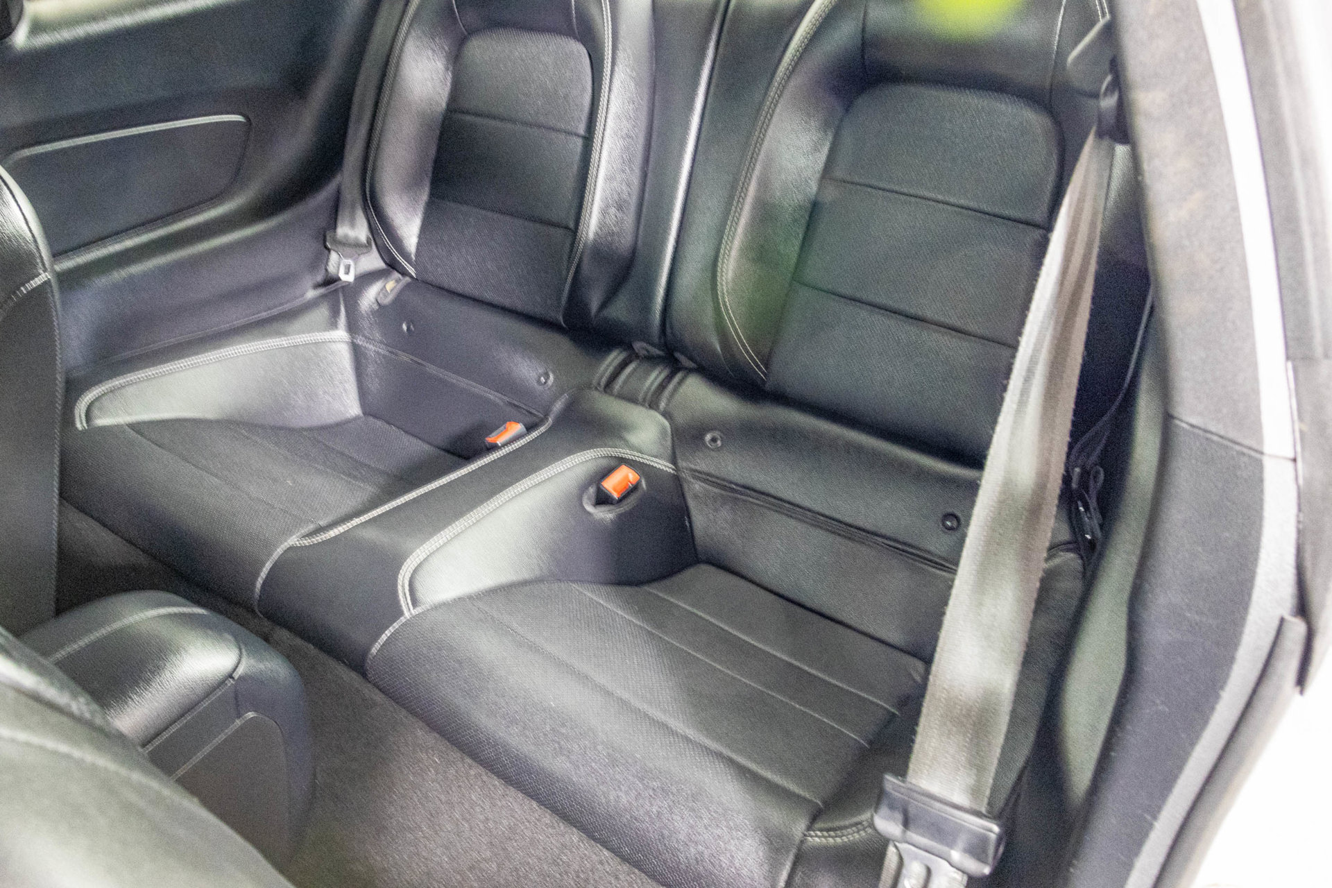 Used 2019 Ford Mustang GT Premium RWD image 39