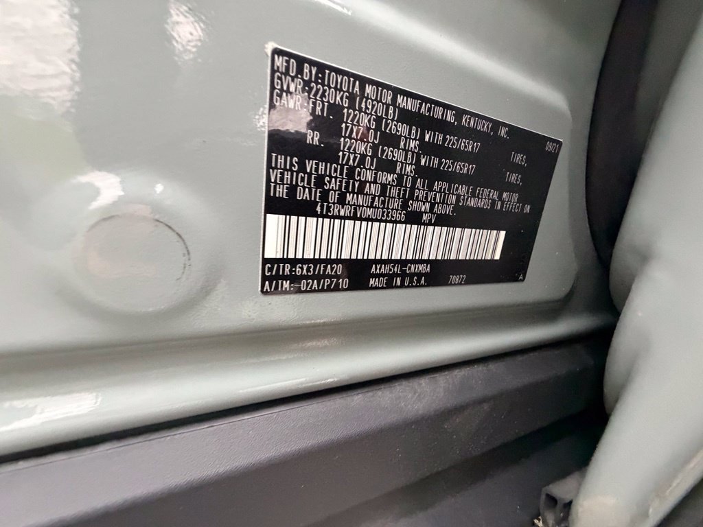 Used 2021 Toyota RAV4 XLE w/ XLE Grade Weather Package AWD/4WD image 46