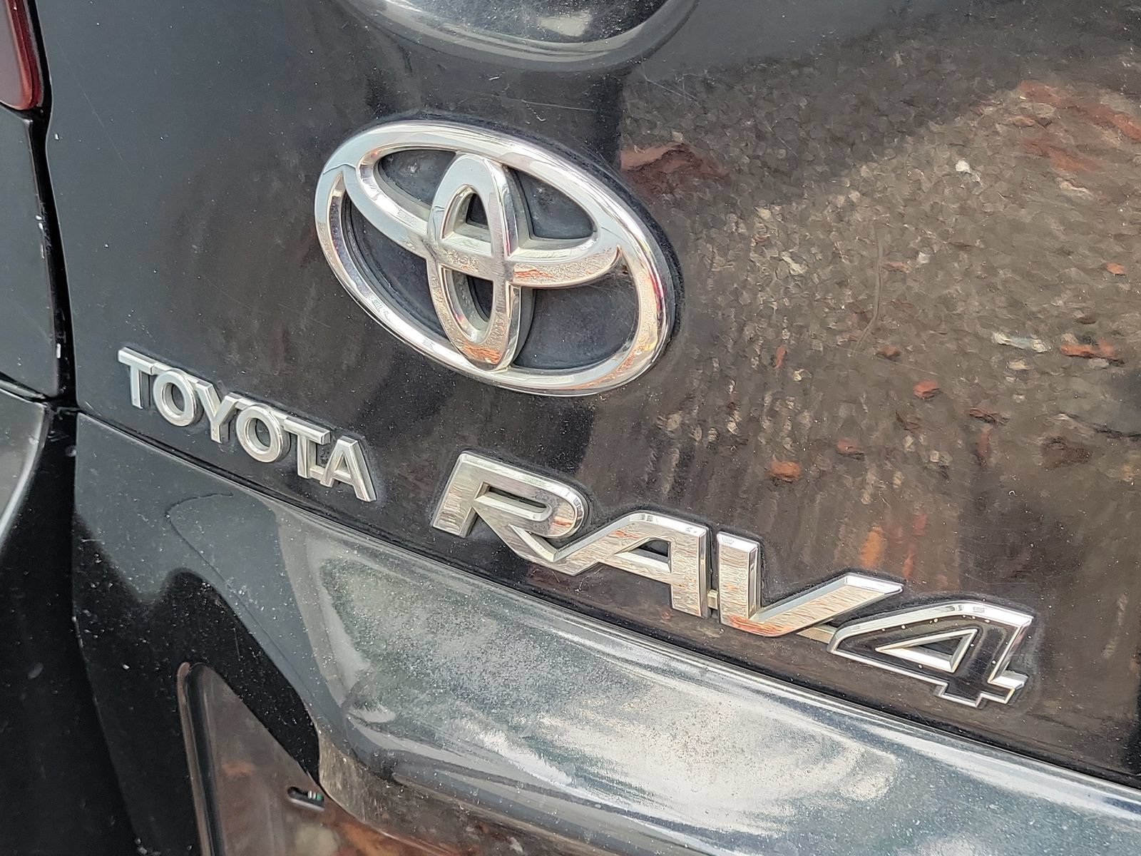 Used 2008 Toyota RAV4 Sport AWD/4WD image 4