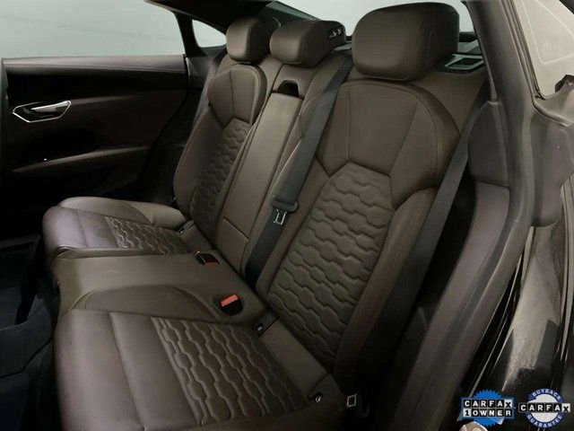 Used 2022 Audi e-tron GT Premium Plus image 66