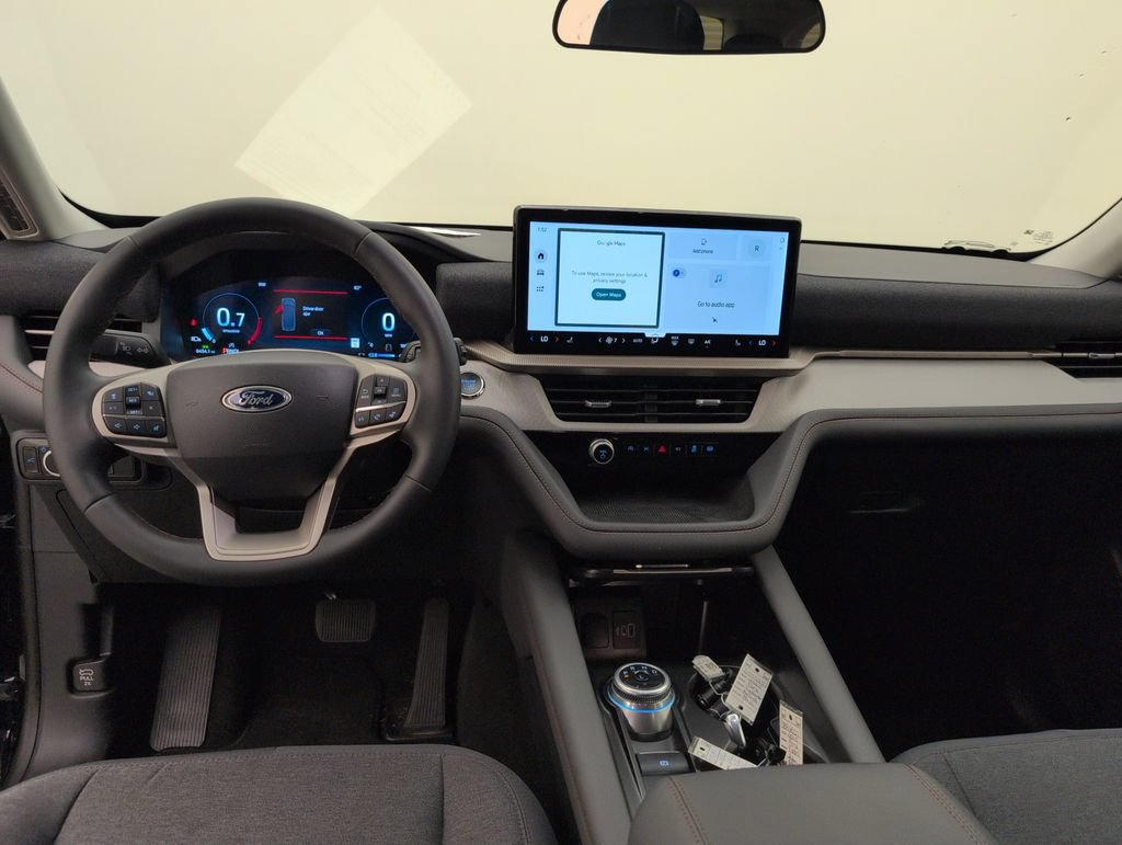 Used 2025 Ford Explorer Active RWD image 5