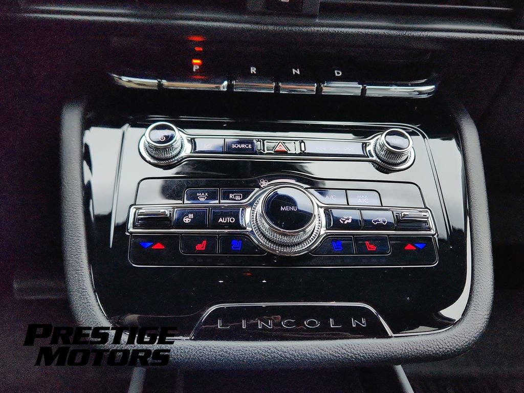 Used 2022 Lincoln Corsair AWD w/ Equipment Group 101A image 10