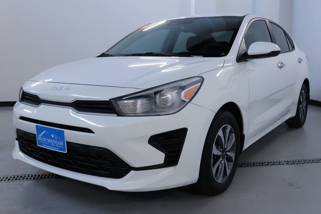 Used 2023 Kia Rio S w/ Technology Package image 3