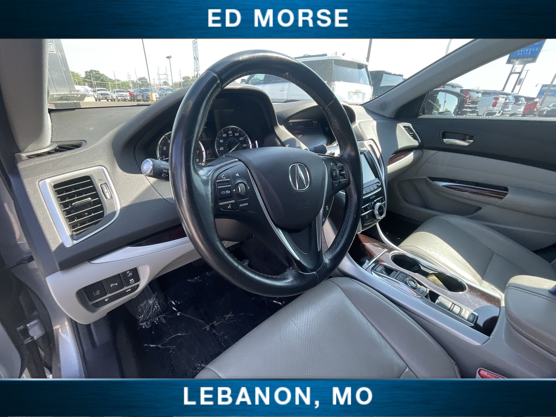 Used 2017 Acura TLX w/ Advance Package AWD/4WD image 10