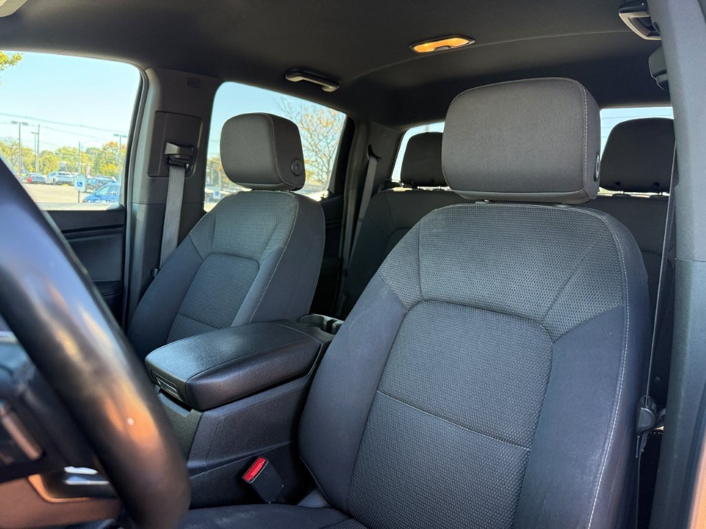 Used 2023 Chevrolet Colorado LT w/ LT Convenience Package RWD image 15