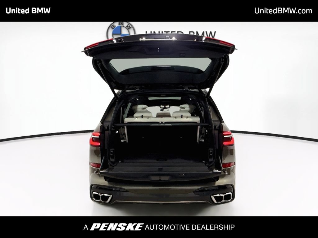 Certified 2026 BMW X7 M60i AWD/4WD image 22
