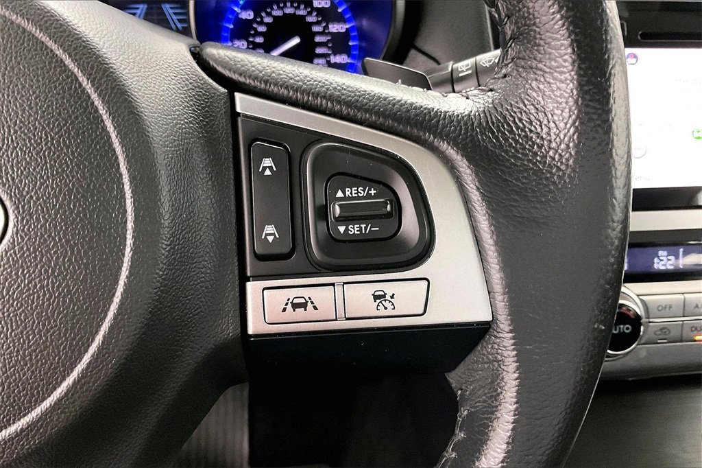 Used 2017 Subaru Outback 2.5i Premium image 11