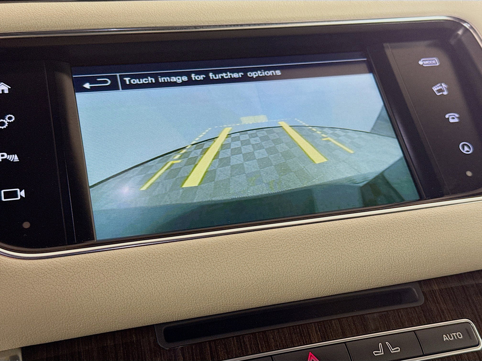 Used 2016 Land Rover Range Rover Sport Supercharged image 17