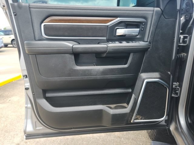 Used 2024 RAM 2500 Laramie w/ Safety Group AWD/4WD image 23