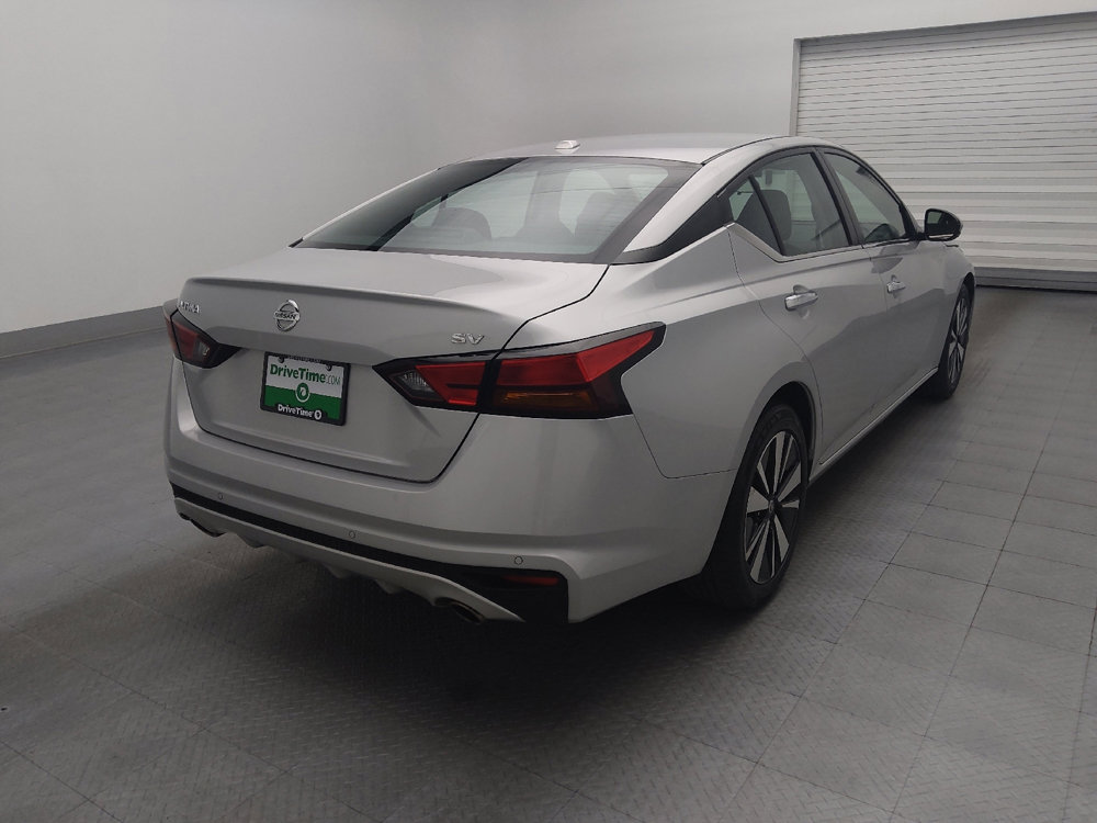 Used 2022 Nissan Altima 2.5 SV w/ SV Premium Package image 9