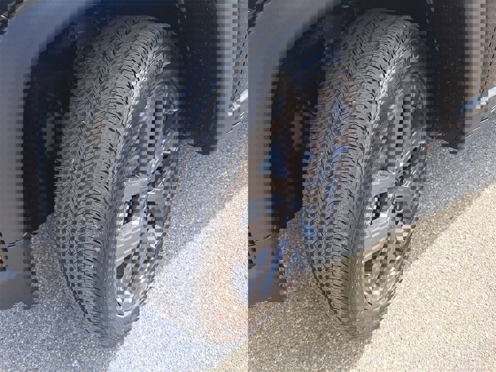 New 2026 Jeep Compass Limited w/ Sun, Sound & Navigation Group image 33