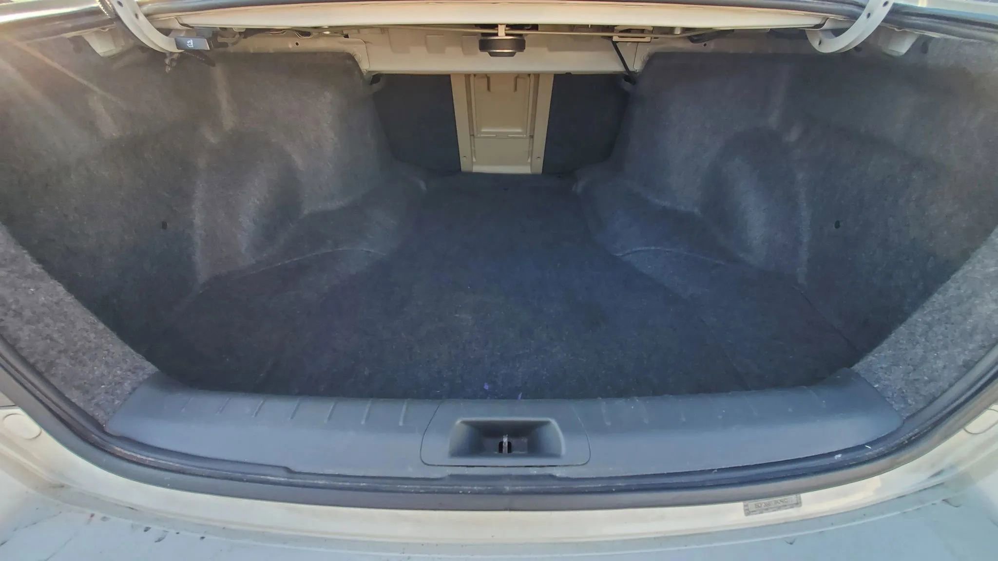 Used 2009 Honda Accord EX-L image 25