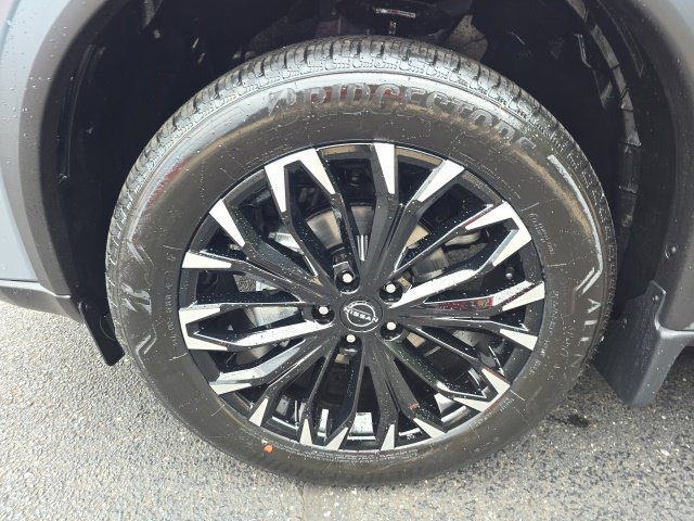 New 2027 Nissan Rogue Dark Armor AWD/4WD image 10