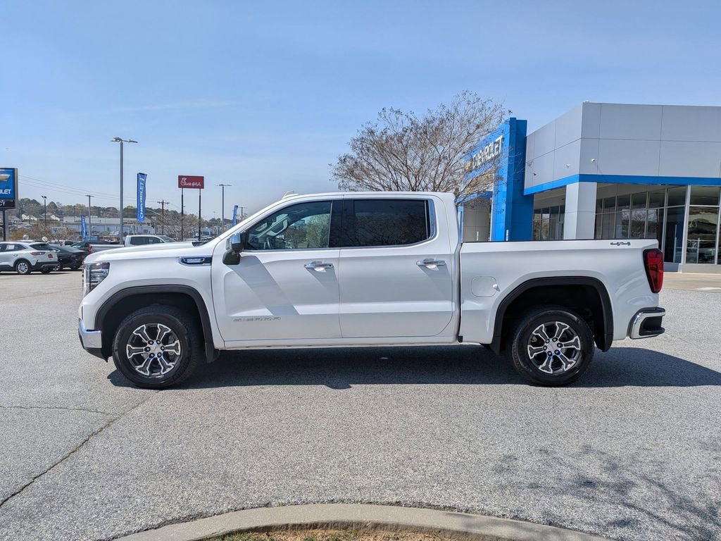 Used 2023 GMC Sierra 1500 SLT w/ Max Trailering Package image 5