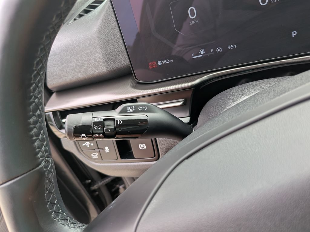 Certified 2026 Kia Sportage SX FWD image 34