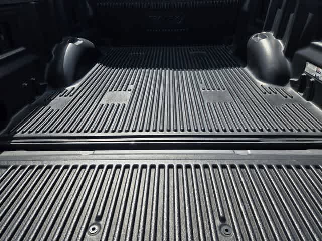 Used 2019 Ford F150 Lariat image 19
