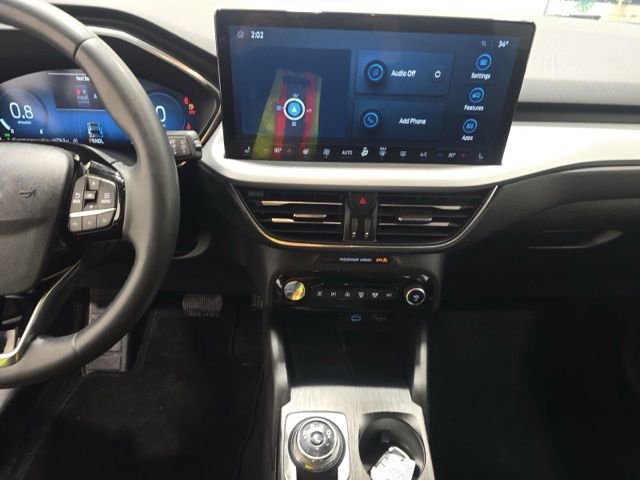 Used 2023 Ford Escape Platinum image 11