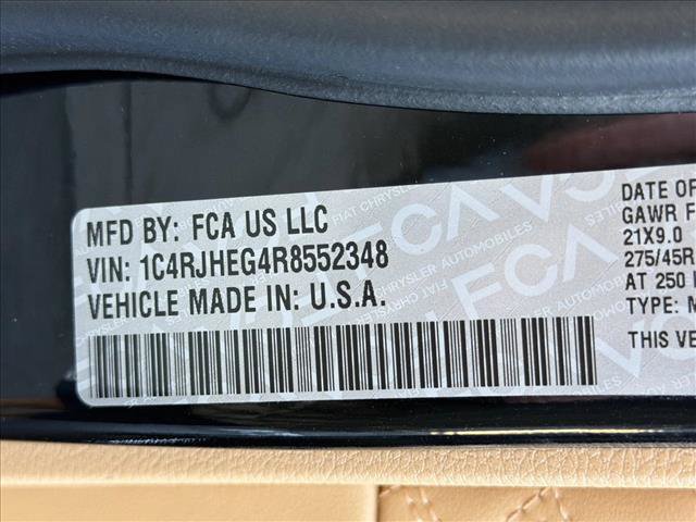 Used 2024 Jeep Grand Cherokee Summit AWD/4WD image 28