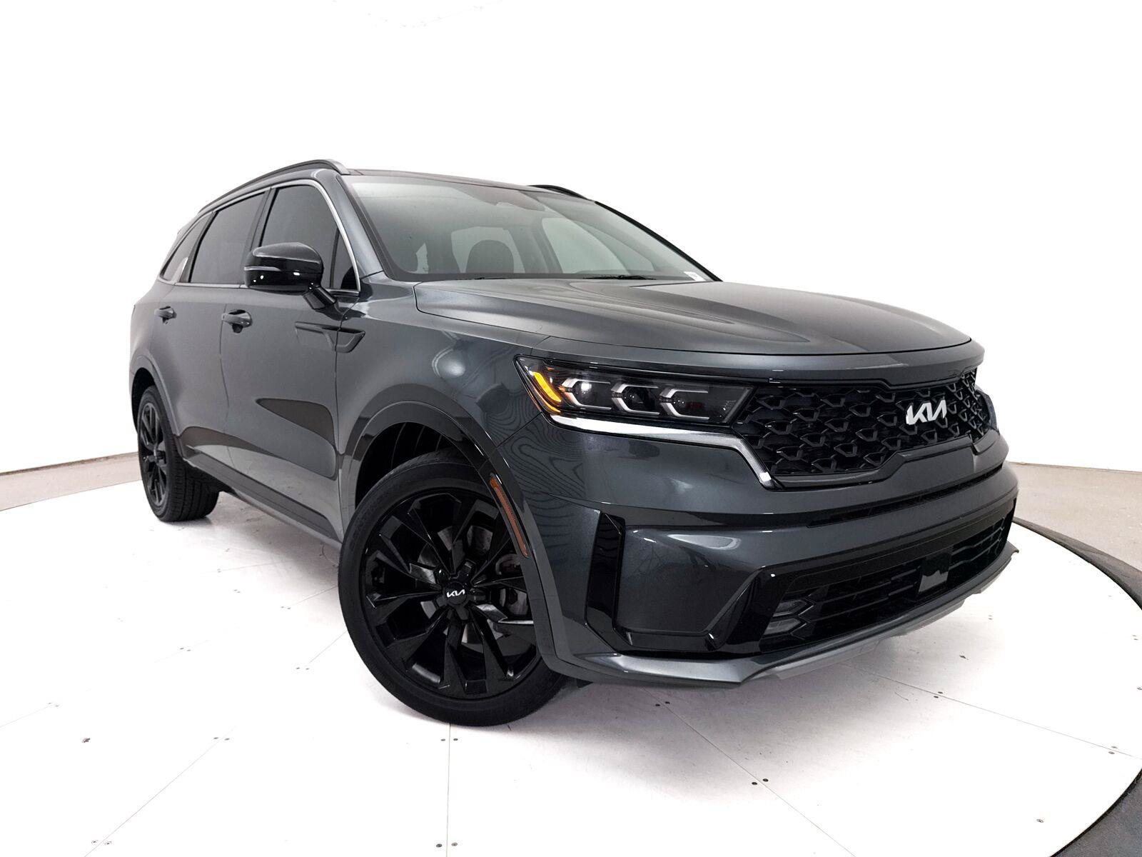 Used 2022 Kia Sorento SX