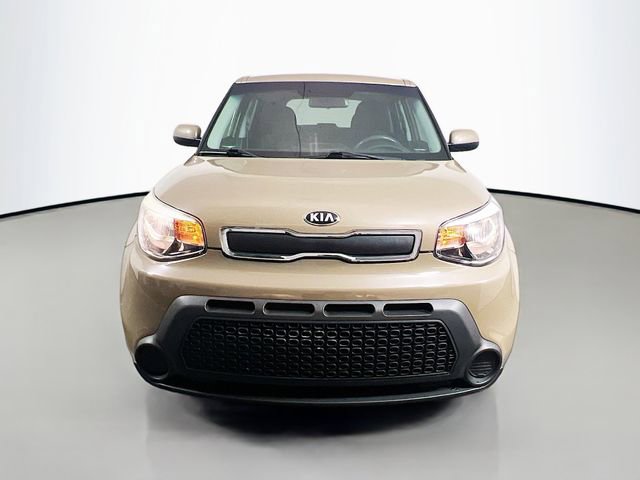 Used 2015 Kia Soul FWD image 2