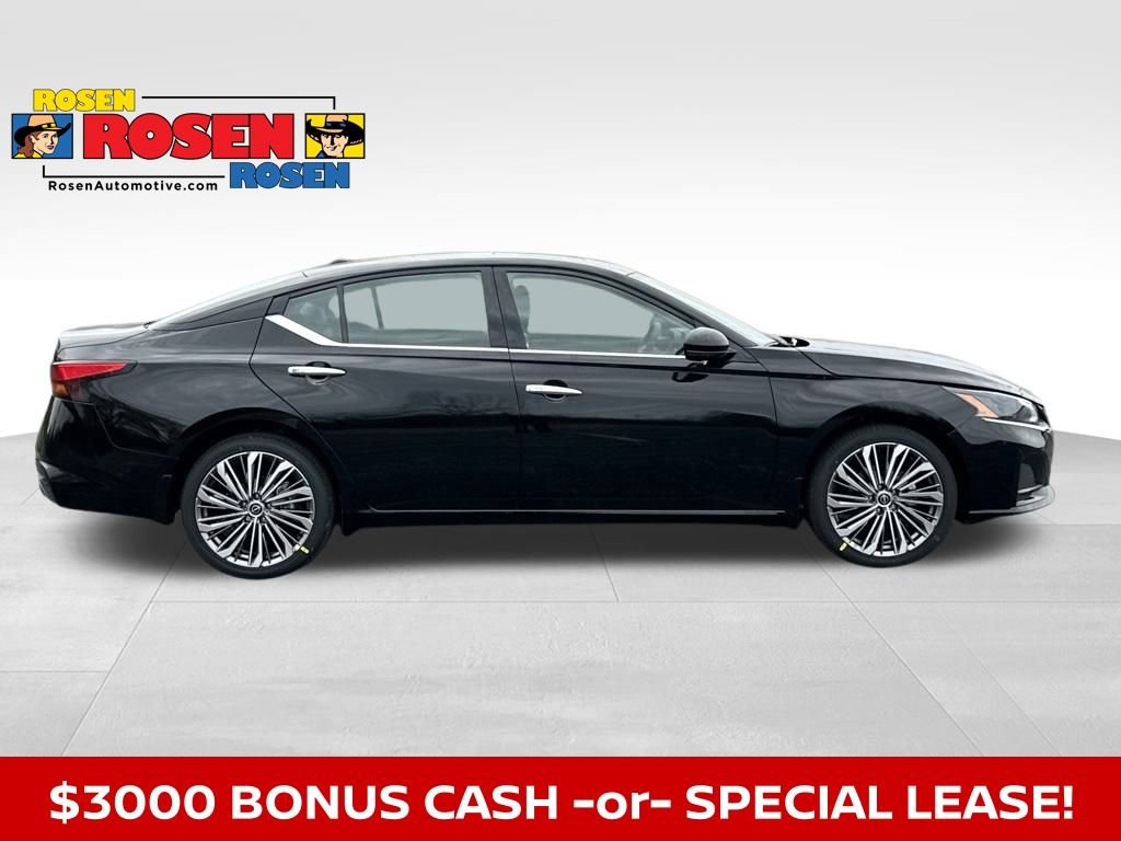 New 2025 Nissan Altima 2.5 SL image 6