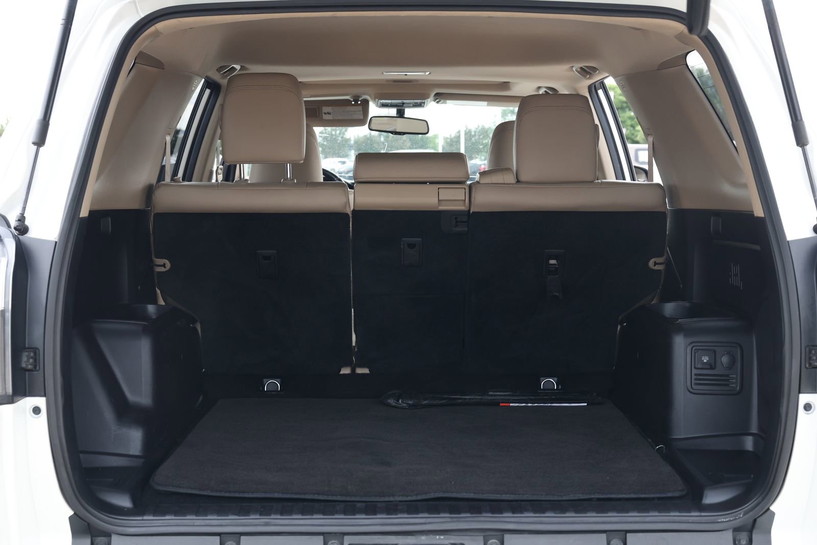Used 2019 Toyota 4Runner Limited AWD/4WD image 34