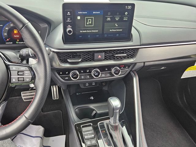 Certified 2025 Acura ADX A-Spec image 17